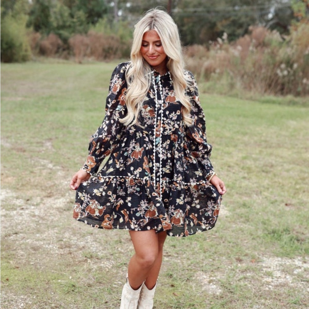 Entro Black Floral Long Sleeve Button Down Dress